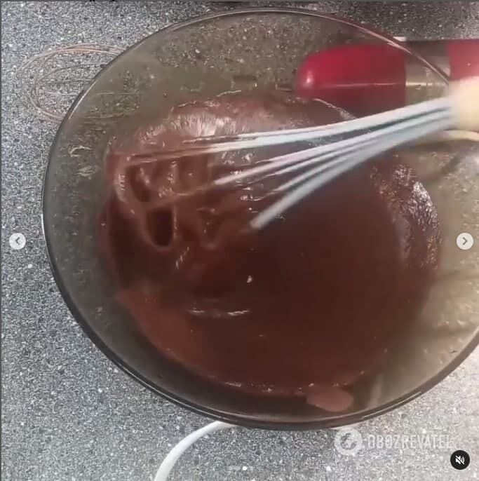 Making chocolate dough