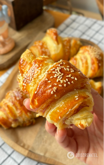 Croissants from ready-made dough: how to cook to make them taste better than in your favorite bakery