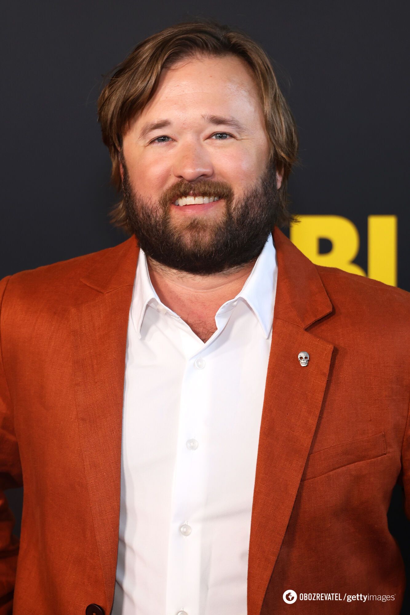 Long hair, beard and the same smile: how the boy from The Sixth Sense, Haley Joel Osment, has changed. 10 photos