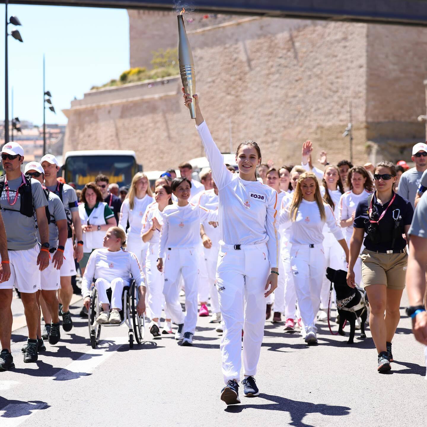 The father of the Ukrainian athlete came from the front to support his daughter at the 2024 Olympics. Photo