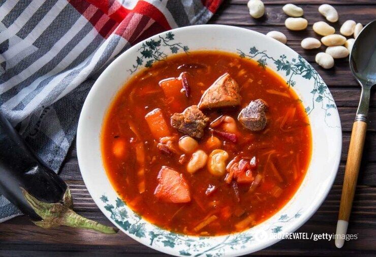 Borscht with meat.