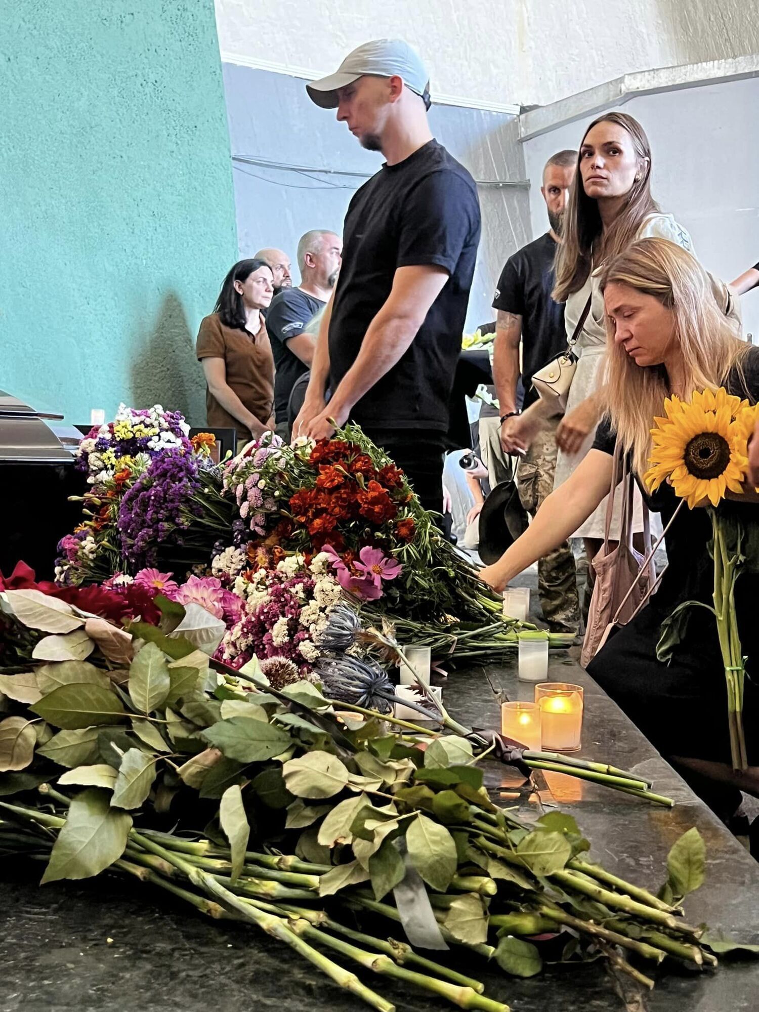 The funeral of Oleksandra Mulkevych, a nurse with the Hospitallers, was held in Kyiv. Photo