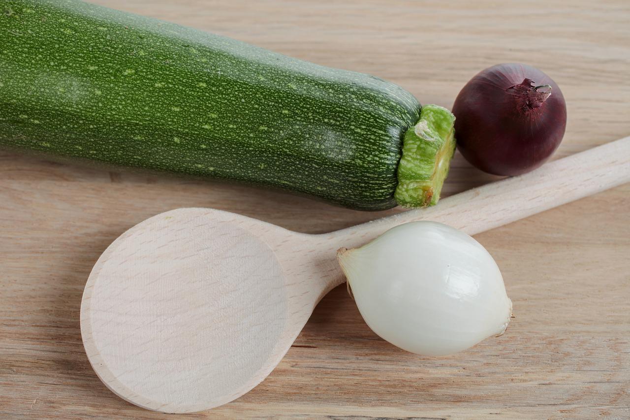 What to make with zucchini for children.