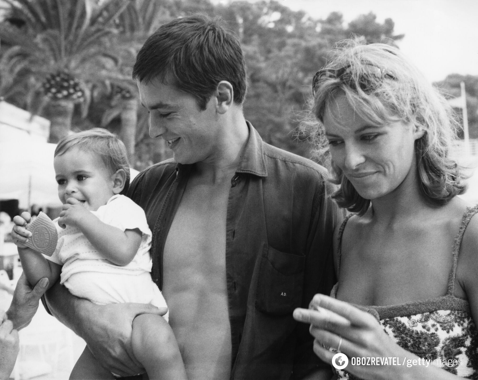 A sex symbol and a standard of male beauty. 10 photos of Alain Delon, who broke the hearts of many women