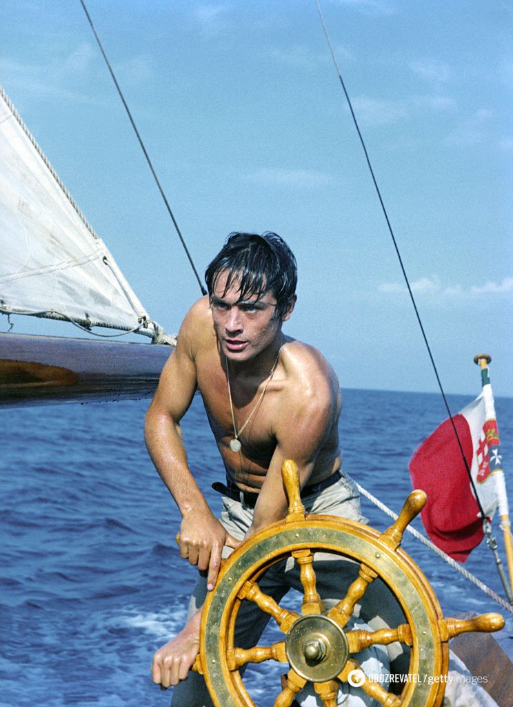 A sex symbol and a standard of male beauty. 10 photos of Alain Delon, who broke the hearts of many women