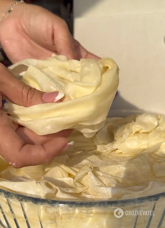 What to make with sensational phyllo dough: a variant of elementary baking for tea