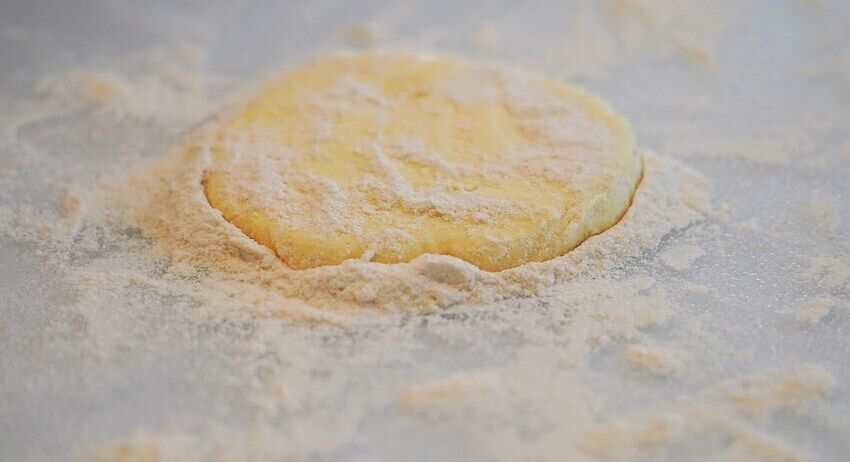 Milk-based dough for the dish.