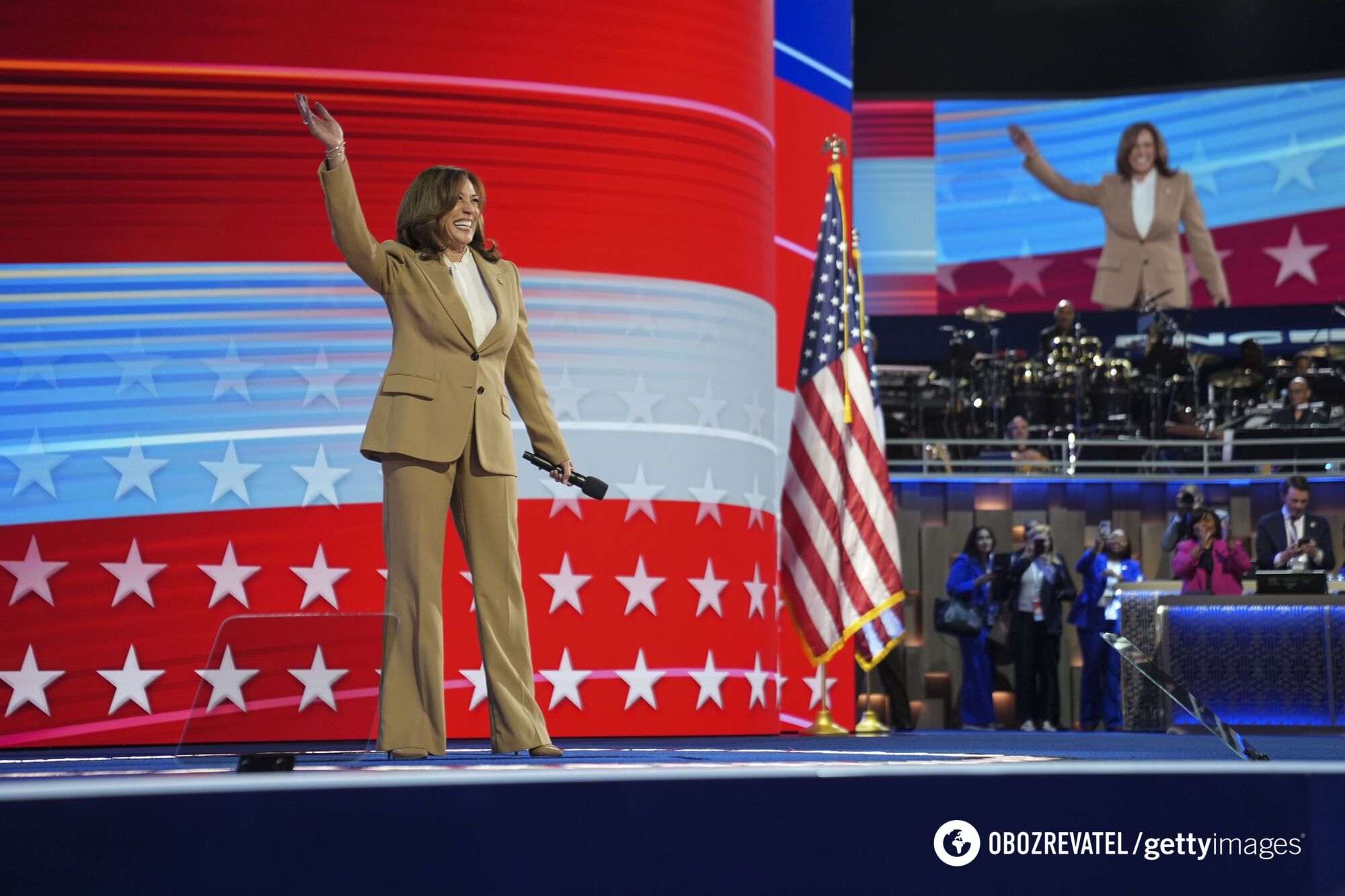 Trolling Donald Trump or a signal to the world? Why Kamala Harris's brown suit has become an object of discussion online and what does it have to do with Barack Obama