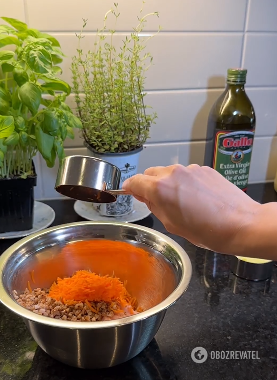 Budget buckwheat cutlets instead of usual meat ones: even yesterday's porridge will do