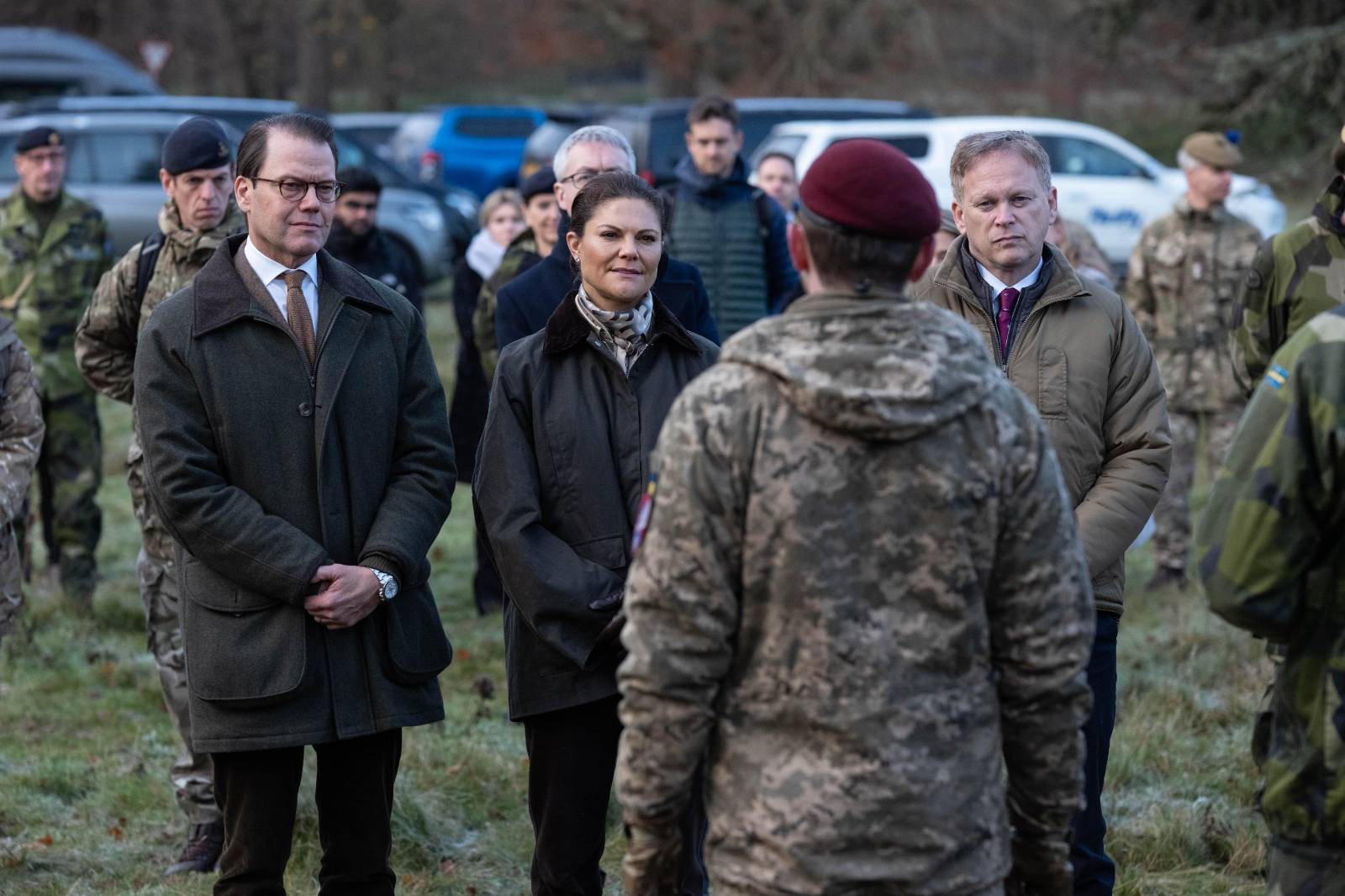 Crown Princess Victoria of Sweden, who met with Ukrainian soldiers, began military training. Photo