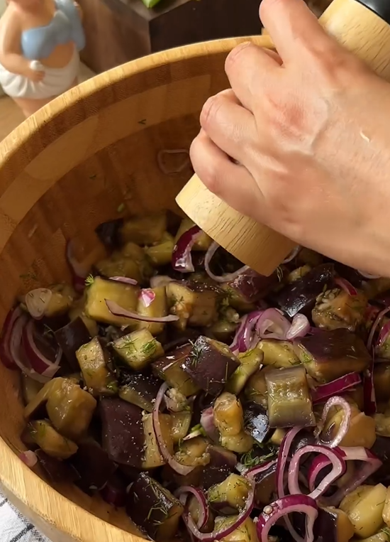 Pickled eggplants like mushrooms: easy to prepare