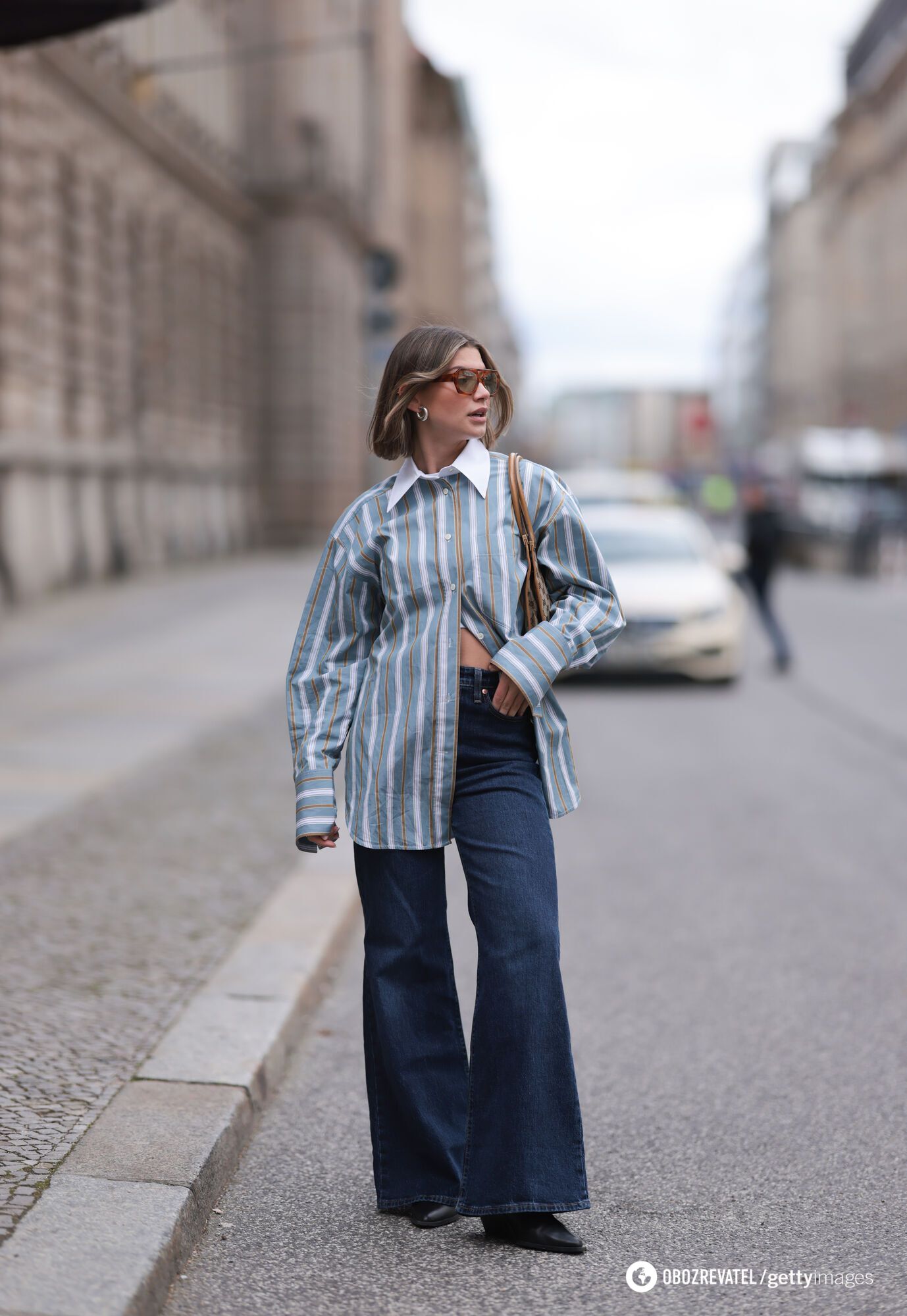 5 looks with jeans for women 45+, which beautifully emphasize the figure