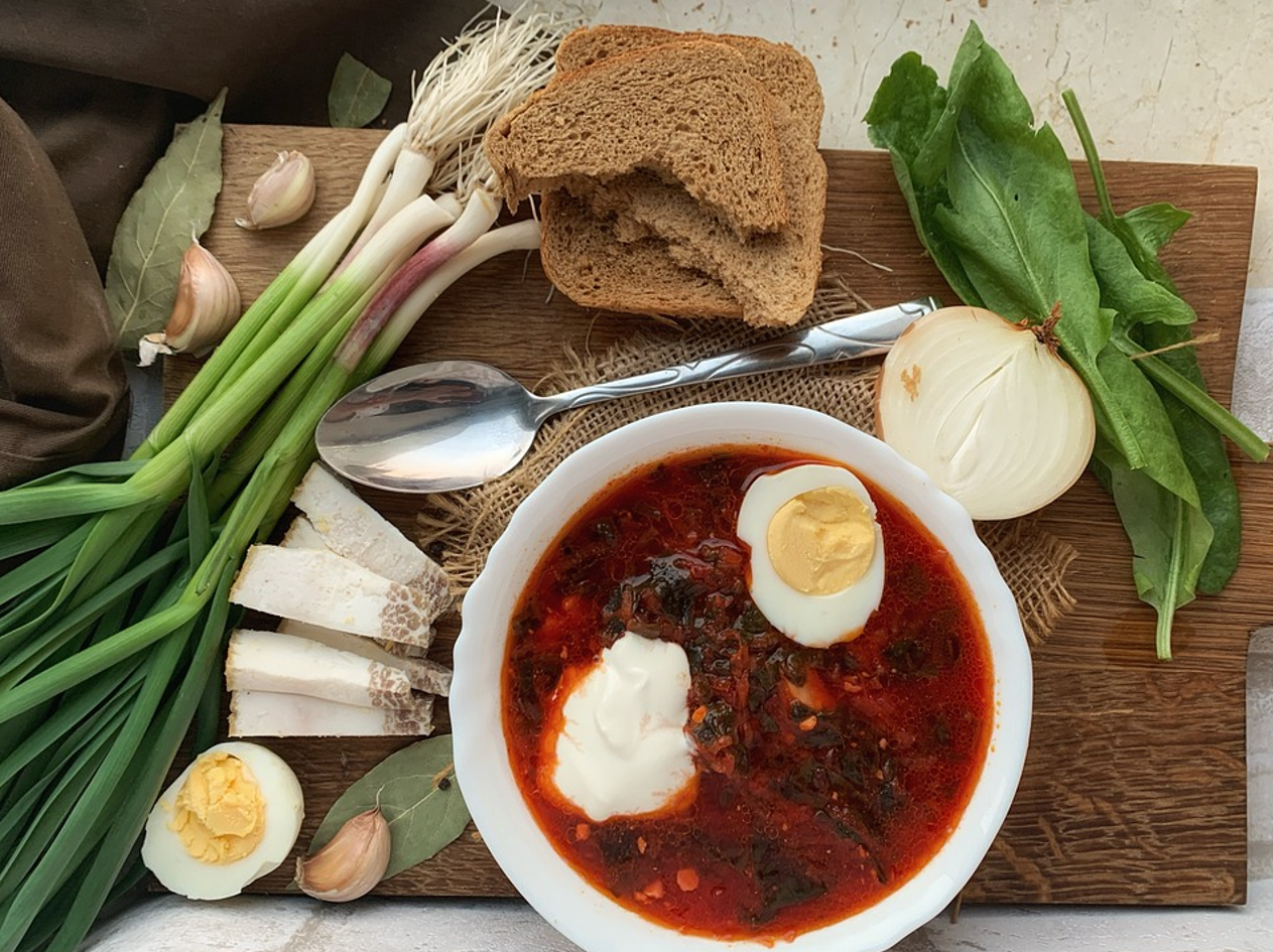 How to cook delicious borscht