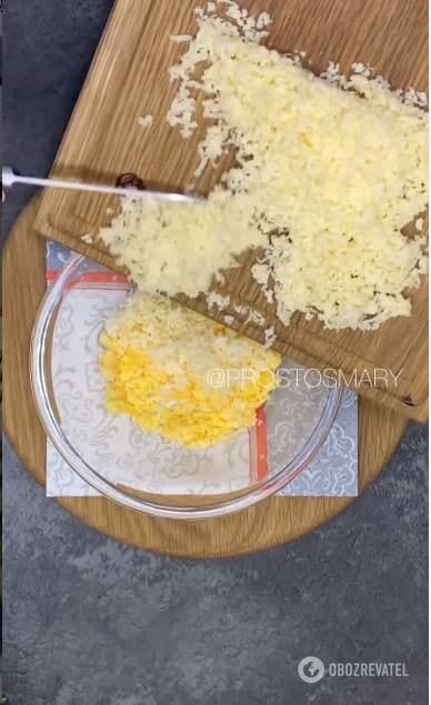 Preparation of cheese filling