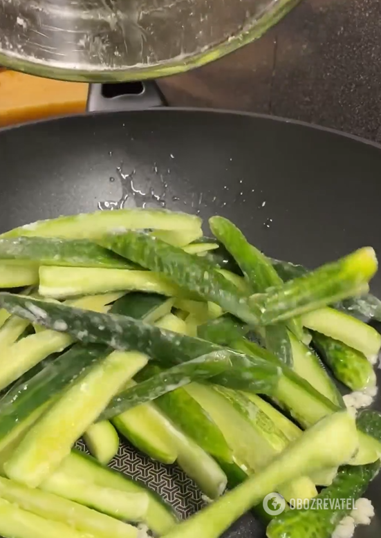 You haven't tasted something like this yet! How to prepare an original appetizer of fried cucumbers