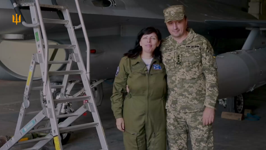 Air Force commander fulfilled the promise he gave to the mother of fallen hero with call sign Juice. Video