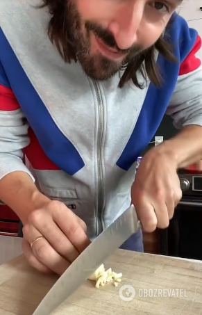 How to perfectly chop garlic in seconds: a simple life hack