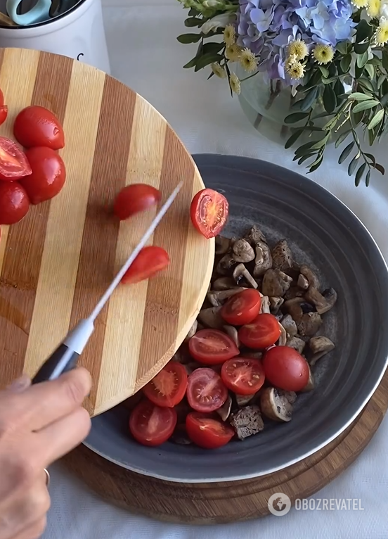 New liver salad with a secret: what to add for a better taste