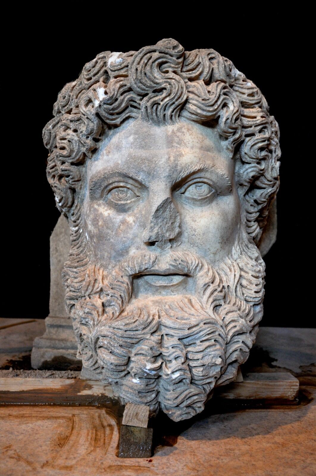 A marble head of Zeus, almost 2000 years old, was found in Turkey. Photo