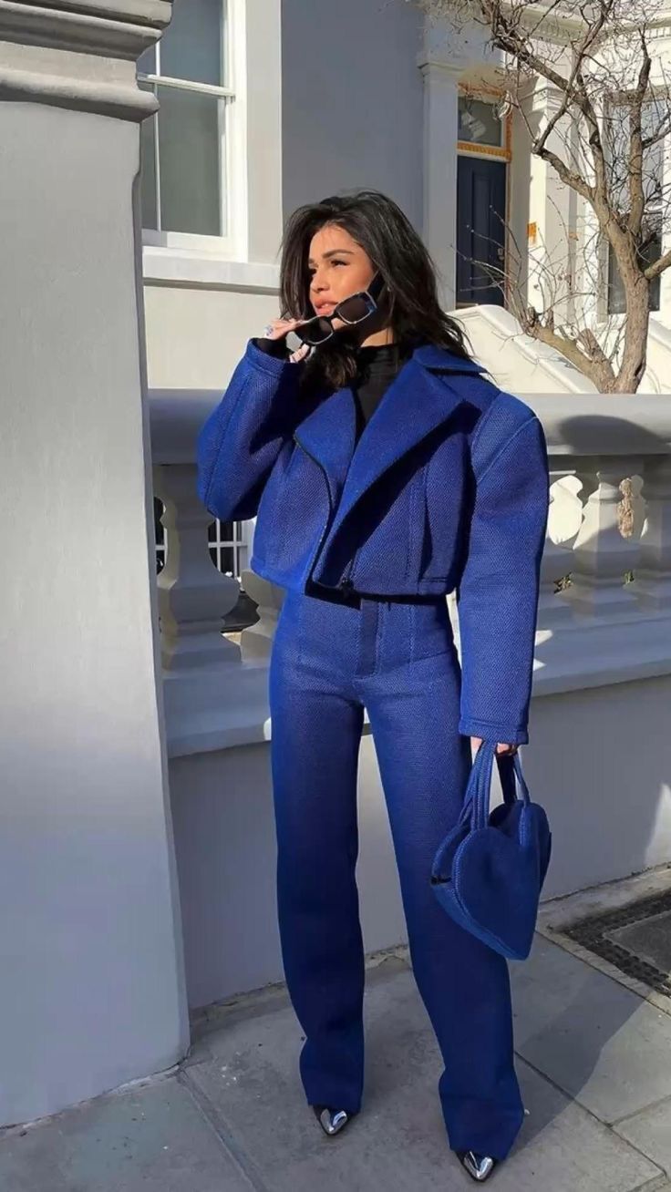 Ukrainian stylist names color combination that never goes out of fashion: what is total look and how to wear it correctly