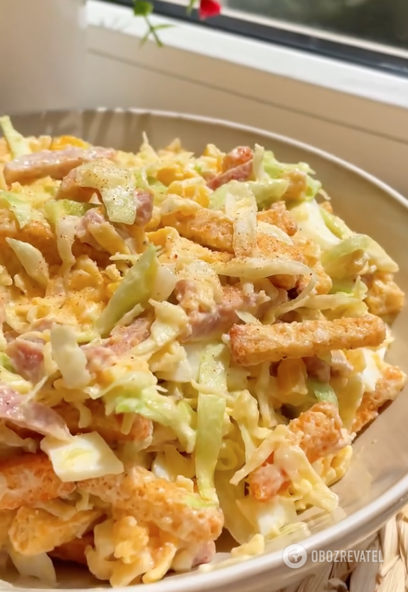 A delicious cabbage salad