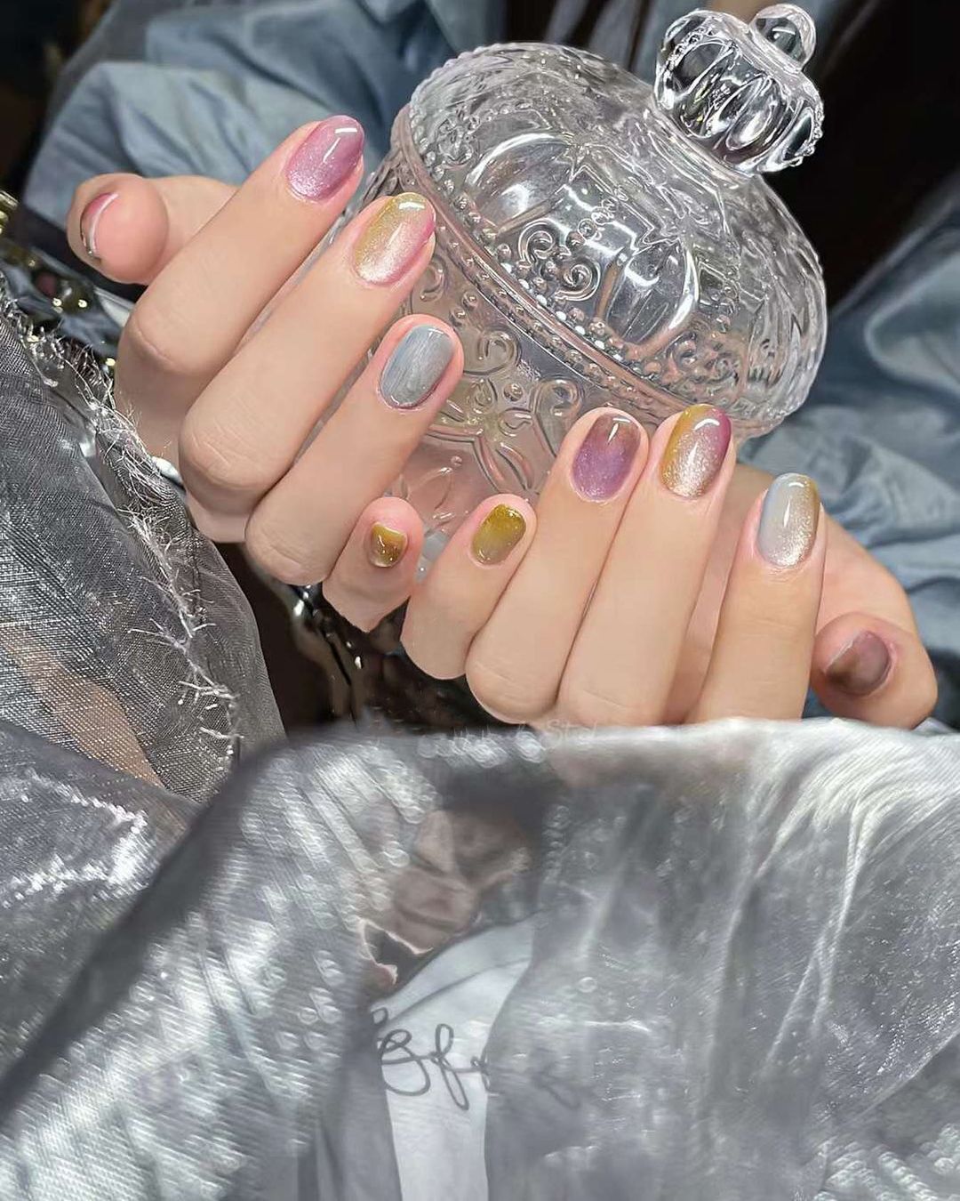 Perfect manicure for short nails: top 8 designs that will be in fashion in the fall