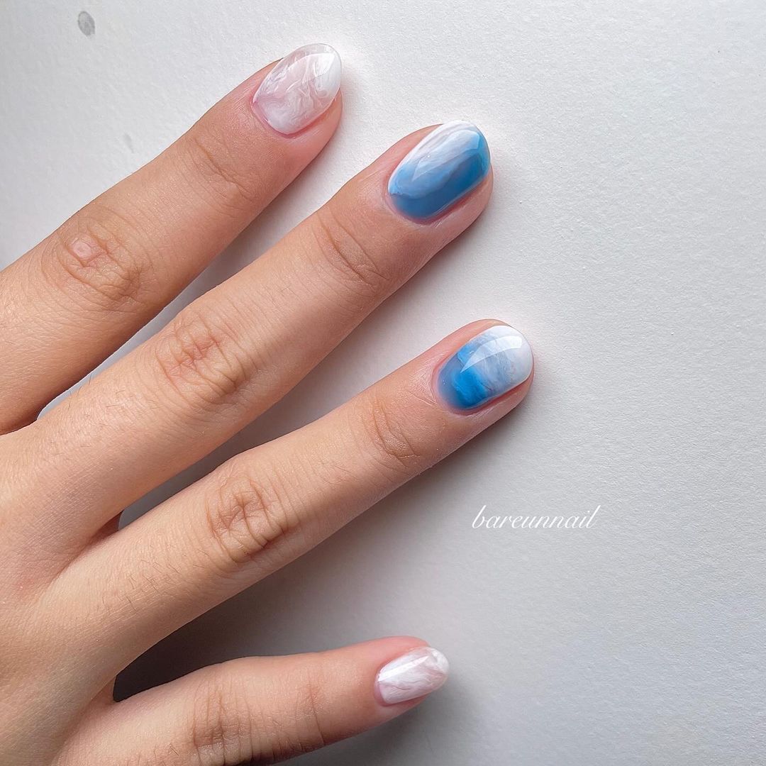 Perfect manicure for short nails: top 8 designs that will be in fashion in the fall