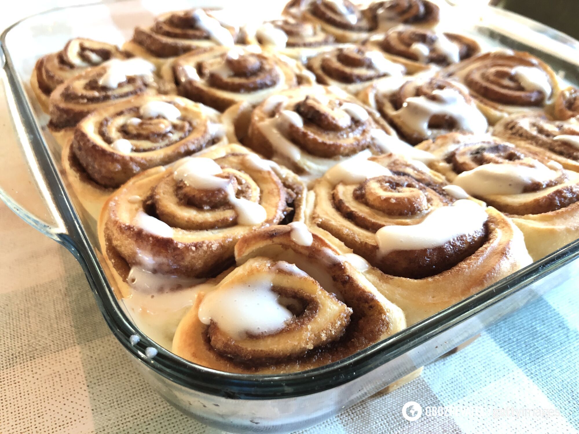 Cinnabons