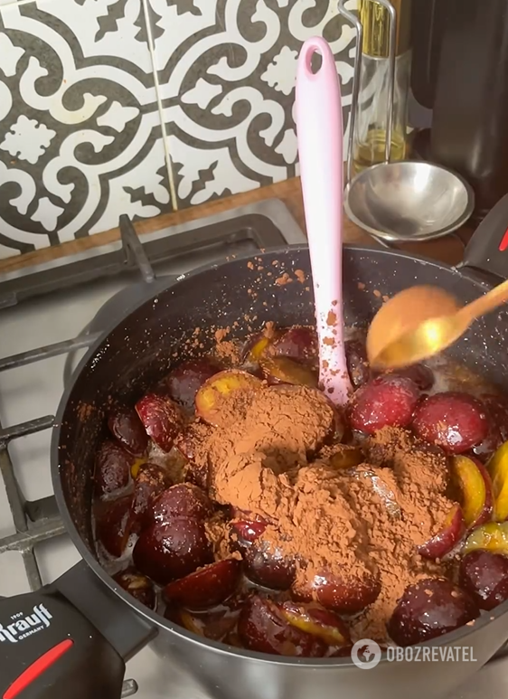 Plums in chocolate for the winter: how to prepare a tasty preparation