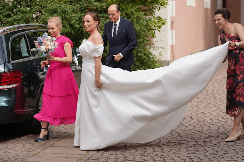 Ursula von der Leyen's daughter got married: her husband took her surname. Photo