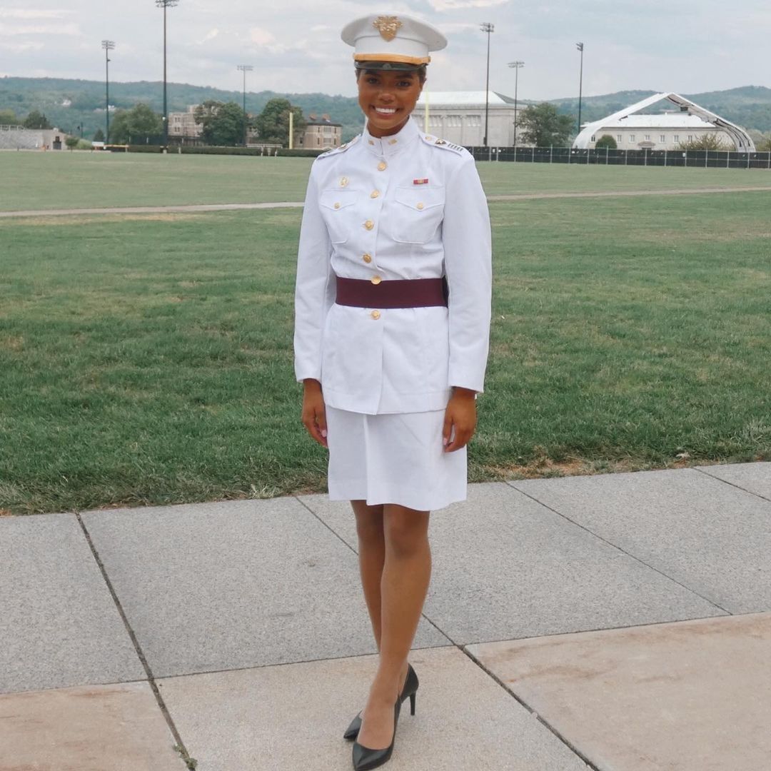 A 22-year-old army officer became Miss USA 2024: what Alma Cooper looks like, who received the title and crown amid a scandal. Photo