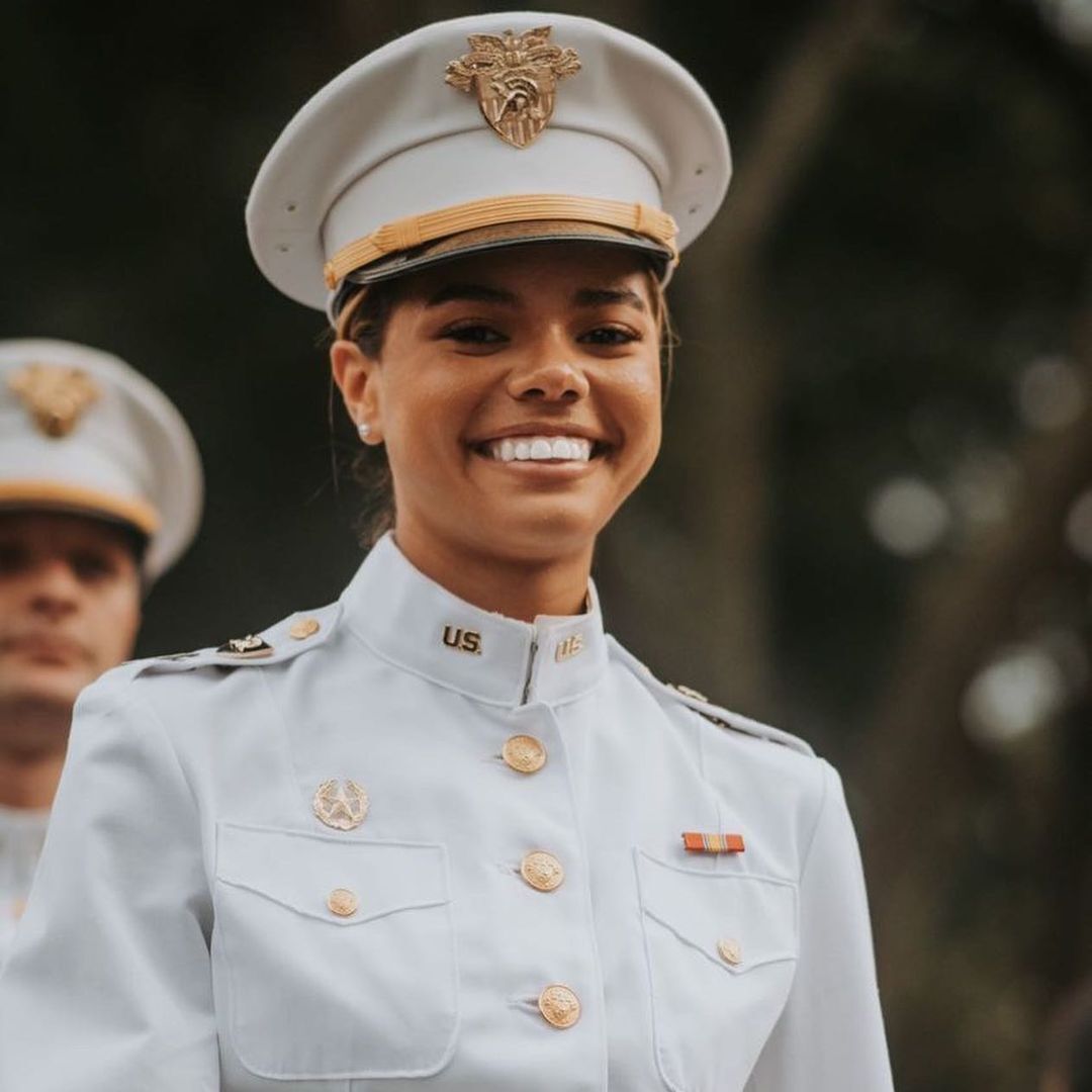 A 22-year-old army officer became Miss USA 2024: what Alma Cooper looks like, who received the title and crown amid a scandal. Photo