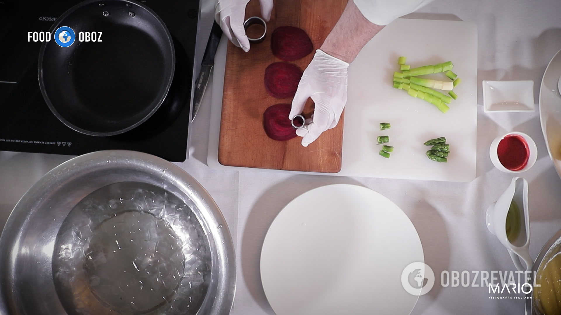 Cut the asparagus into small pieces