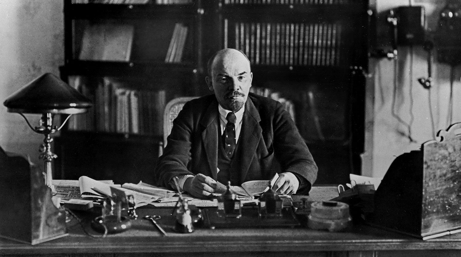 To a brighter future by the road of corpses: what the Soviet leader Lenin was really like