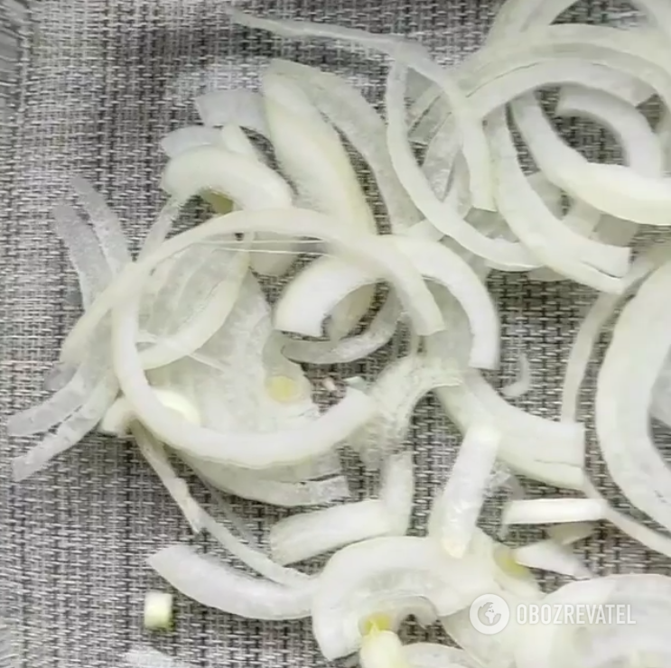 What to cook from homemade vegetables for lunch: very satisfying and elementary