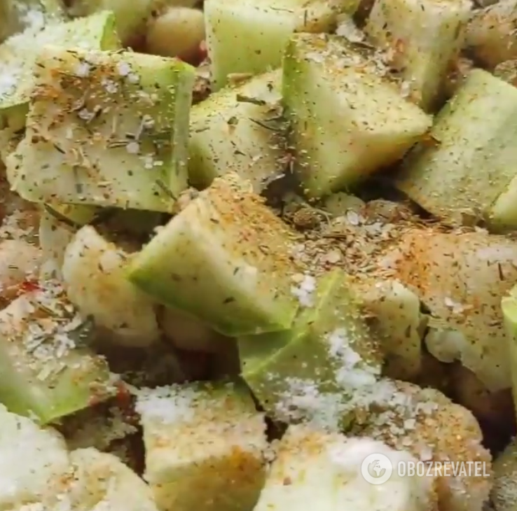 What to cook from homemade vegetables for lunch: very satisfying and elementary