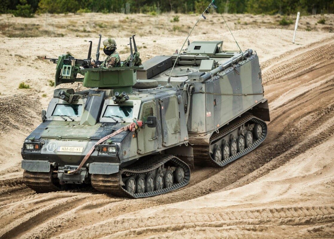 The Netherlands has provided Ukraine with amphibious APCs: what they look like and what they are capable of. Photo