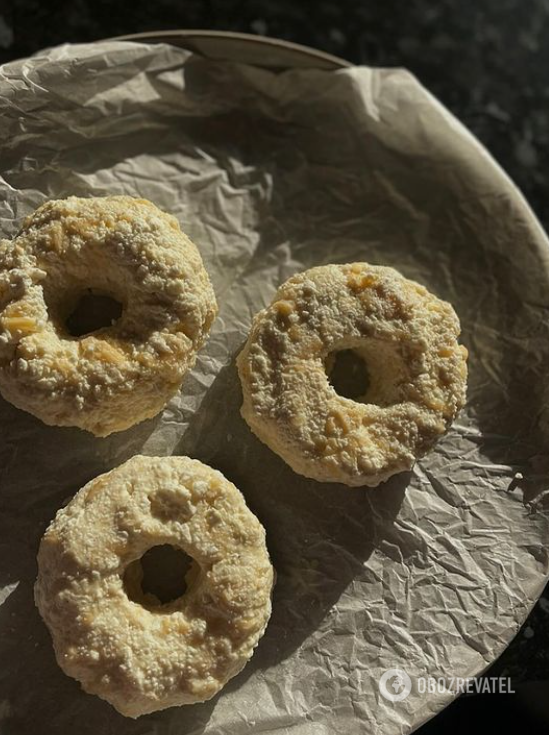 Healthy cheese donuts without oil: how to cook