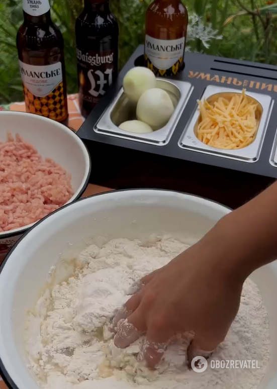 Homemade chebureks that will definitely turn out crispy: make the dough with beer