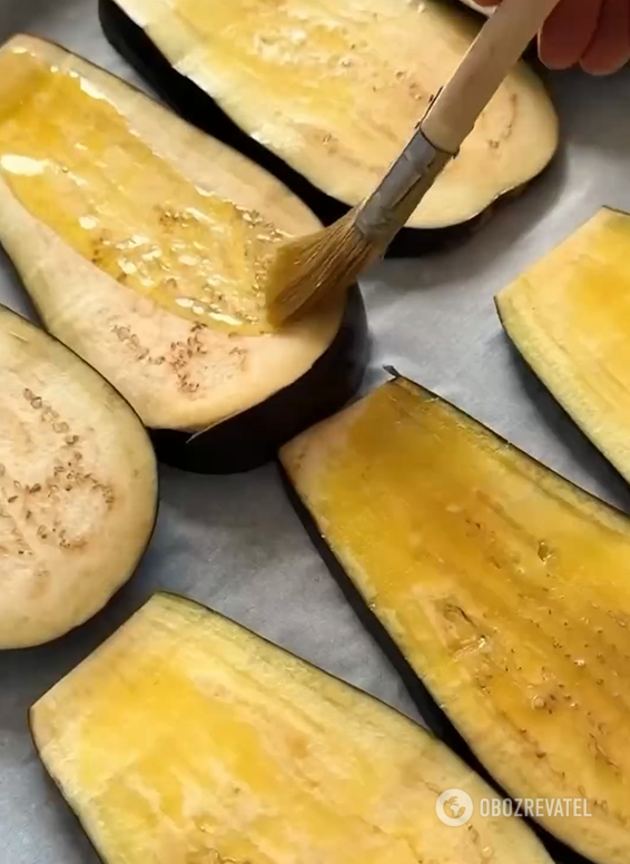 Hearty eggplant casserole for lunch: cooked very quickly