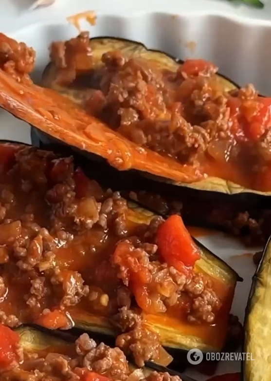 Hearty eggplant casserole for lunch: cooked very quickly