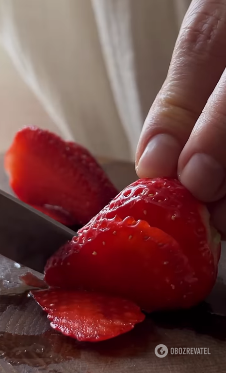 Easy strawberry galette for tea: always crispy