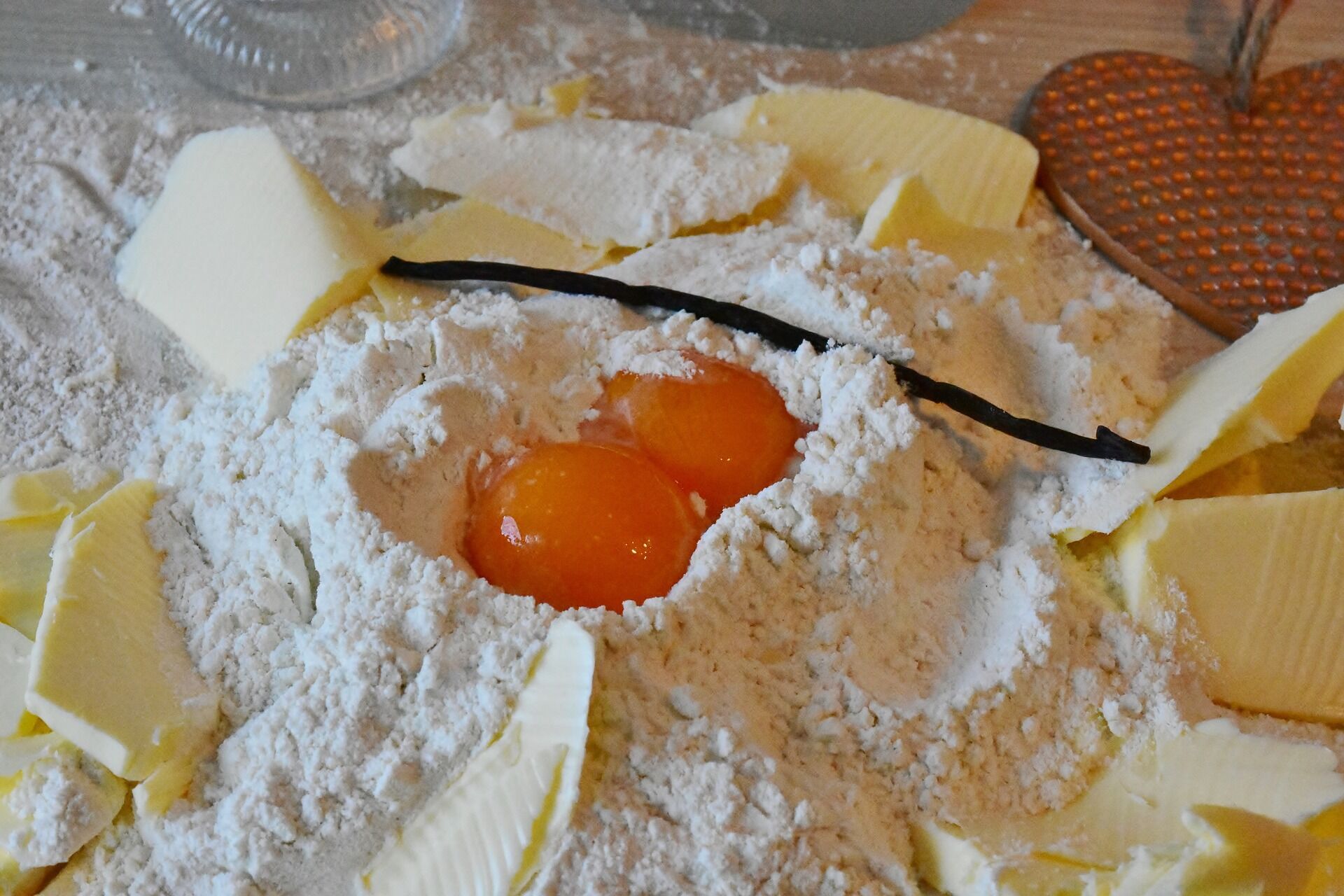 Add only the yolks to the dough