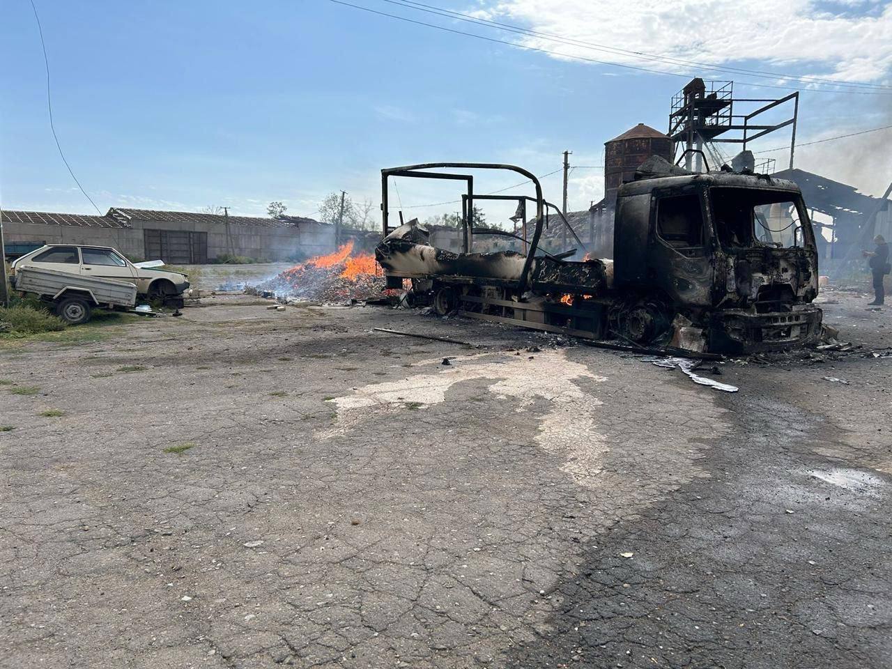 The occupiers attacked a Red Cross vehicle in Donetsk region: three people were killed and two wounded. Photo