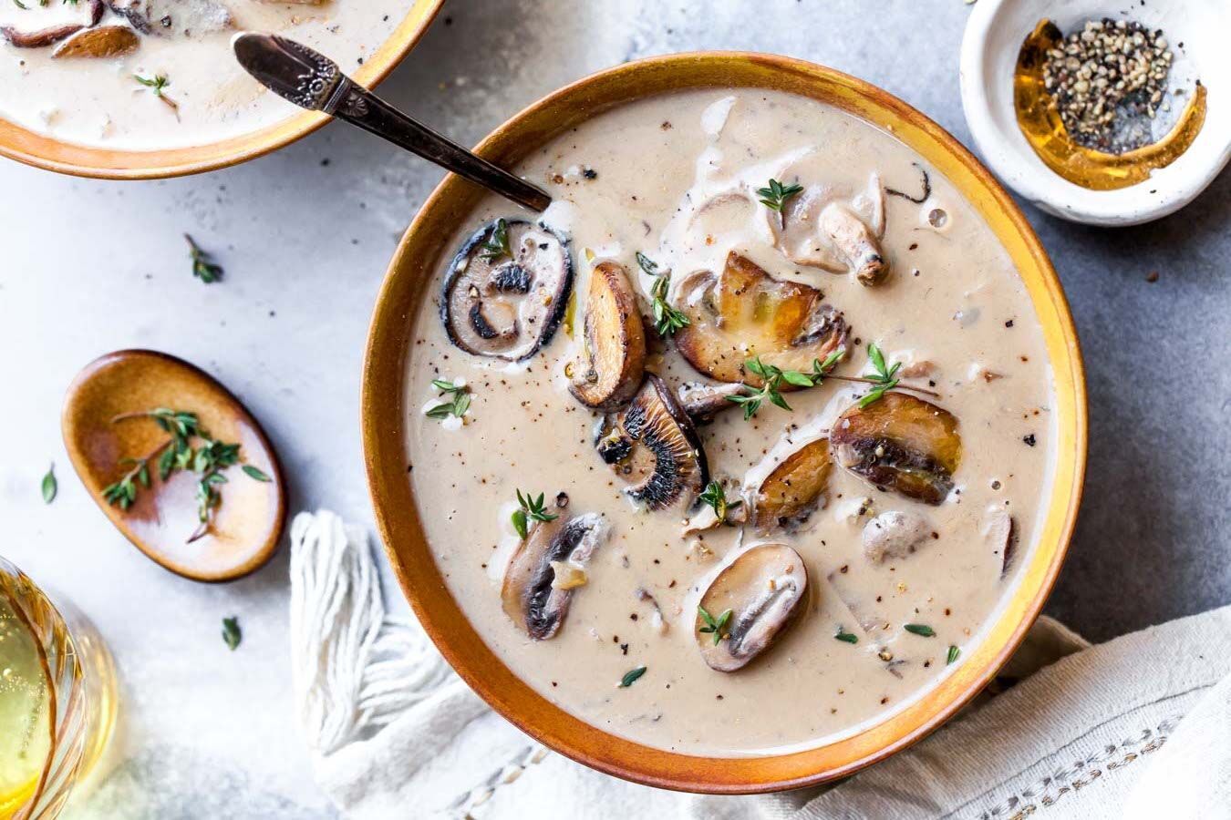 Soup of the day: how to cook mushroom cream soup with cream and parmesan