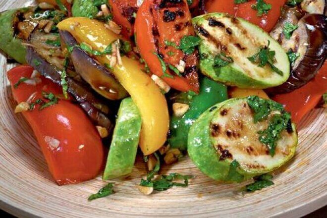 Delicious zucchini and tomato salad