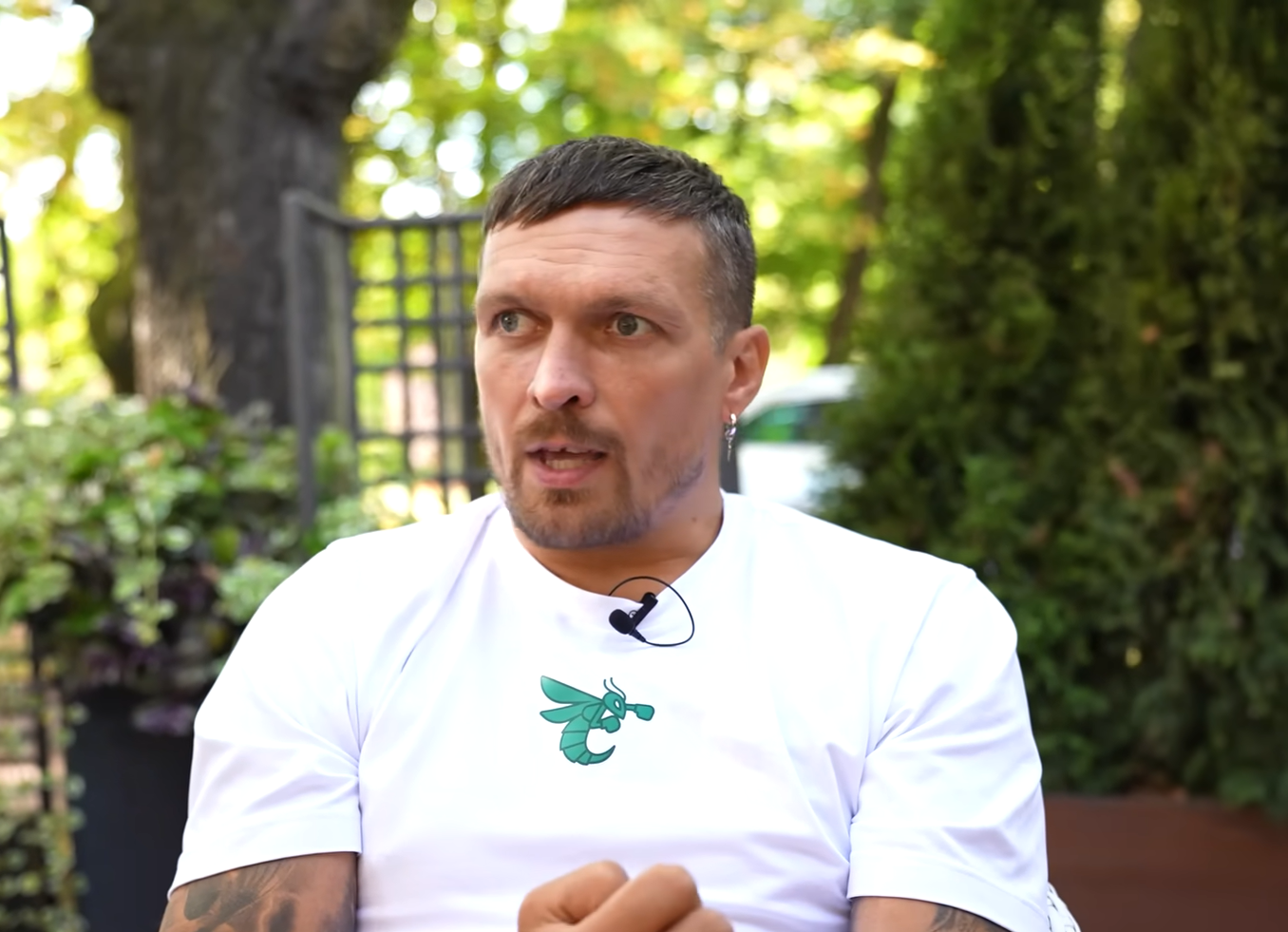 ''Putin will just take our country away'': Usyk urges Ukrainians to ''burst, but not to flee the country''