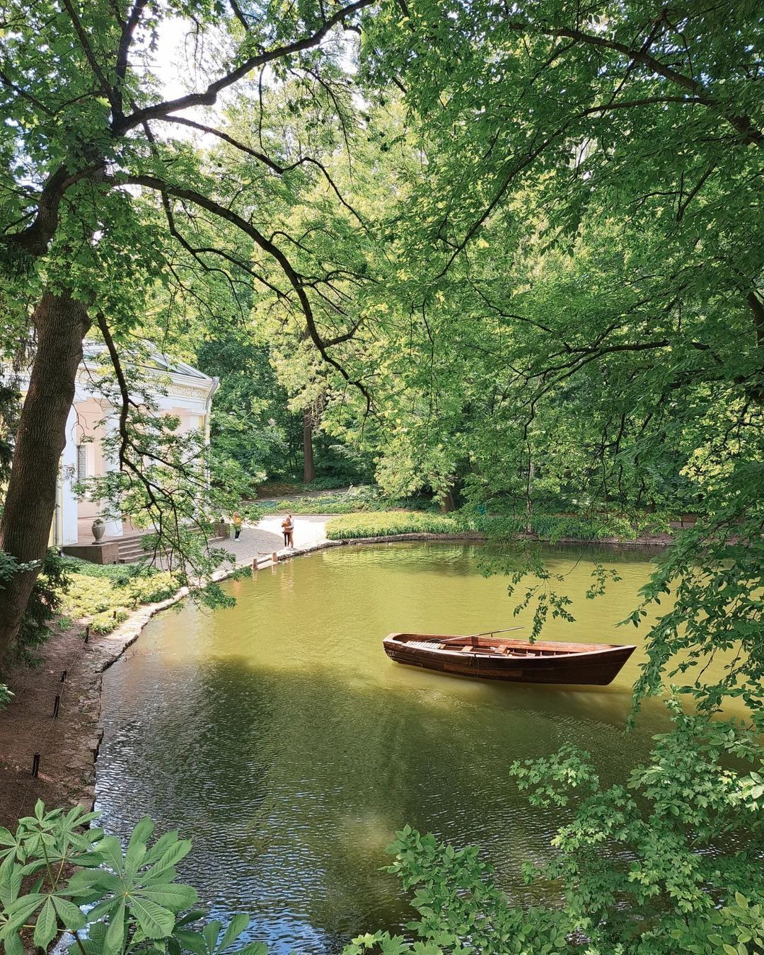 Top arboretums in Ukraine: where to go for the weekend