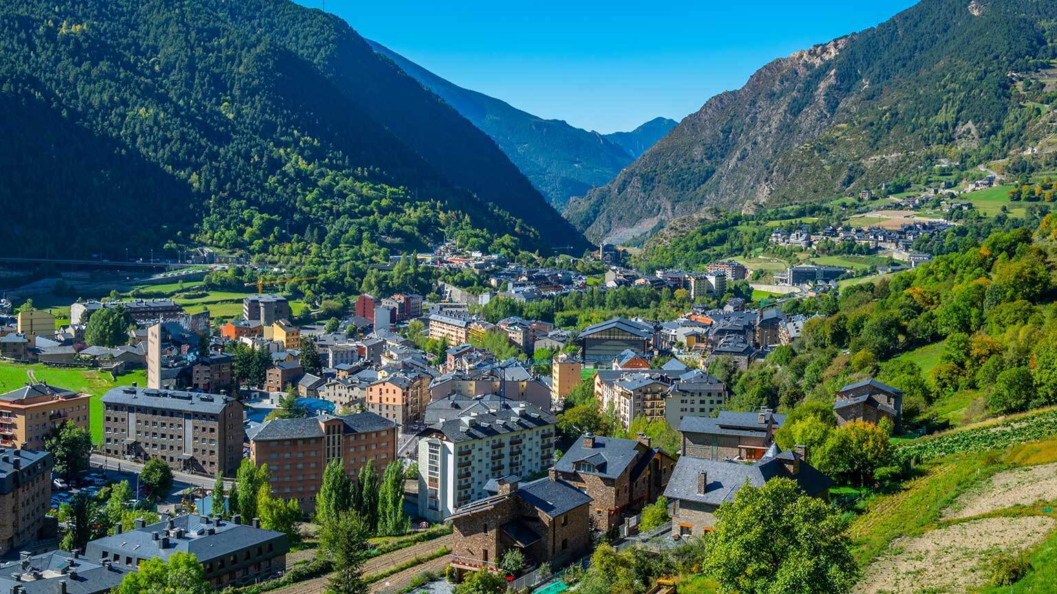 You can explore it in two days: this European country offers unforgettable mountain vacation