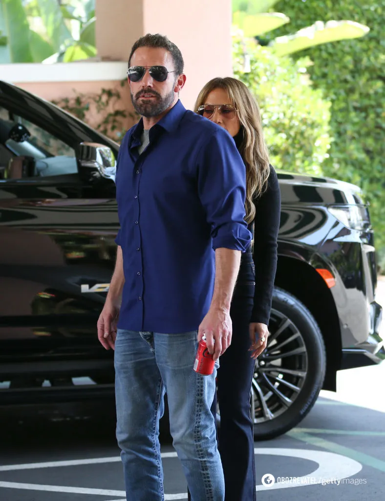 Ben Affleck and Jennifer Lopez went out in public with their children for the first time after the divorce